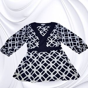 Calvin Klein black white geometric 3/4 sleeve kimono look top